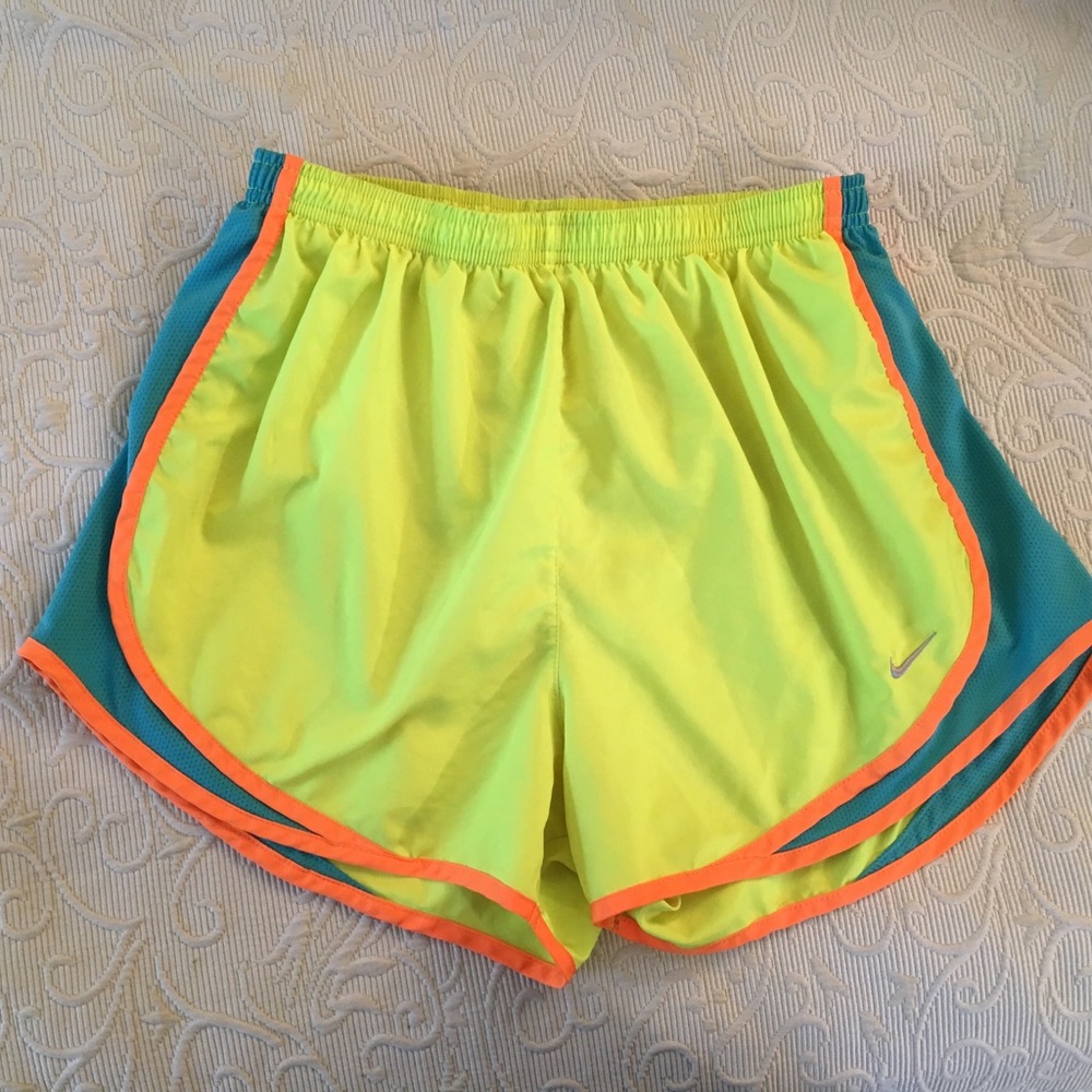 Nike Dry Tempo Running Shorts